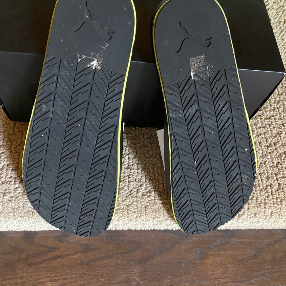 Puma Fenty slides - Picture 2 of 3